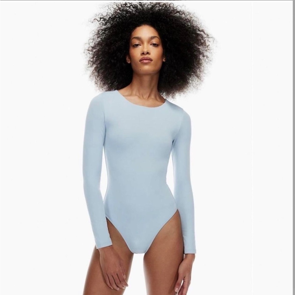 Aritzia bodysuit